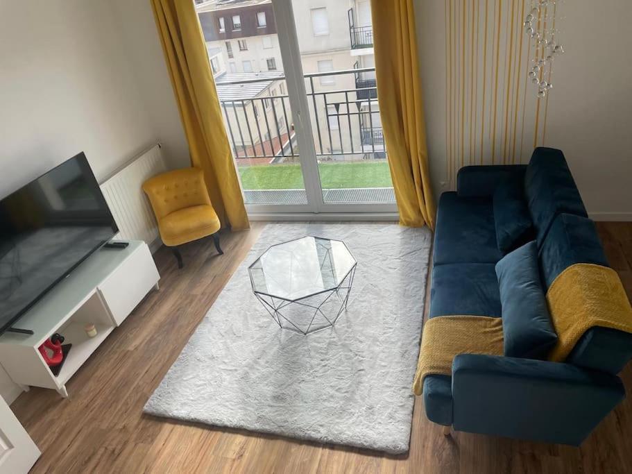 Appartement 3P Gare Terrasse Et Parking Prive フランコンヴィル エクステリア 写真