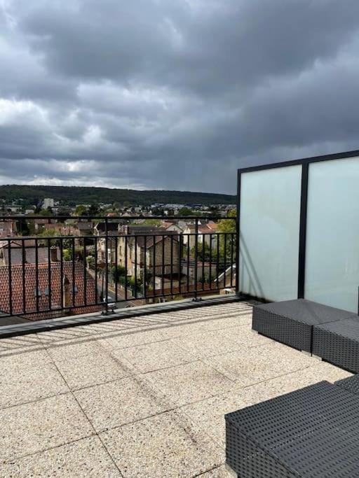 Appartement 3P Gare Terrasse Et Parking Prive フランコンヴィル エクステリア 写真